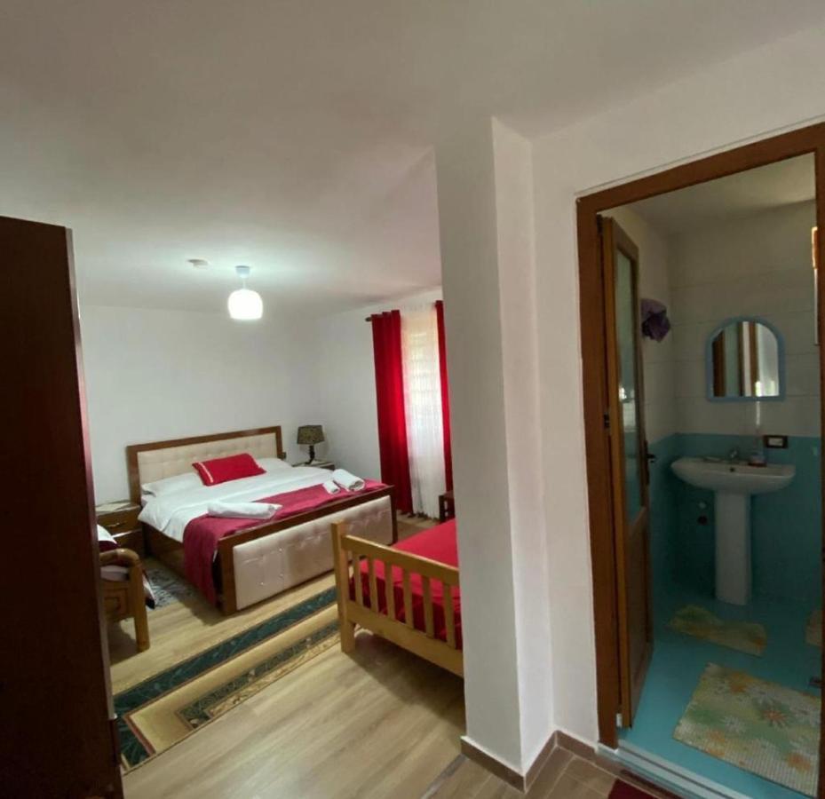 Guesthouse Mehmeti فالبني المظهر الخارجي الصورة